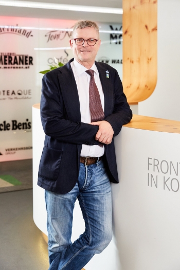 Prof. MMag. Gerhard HUBER